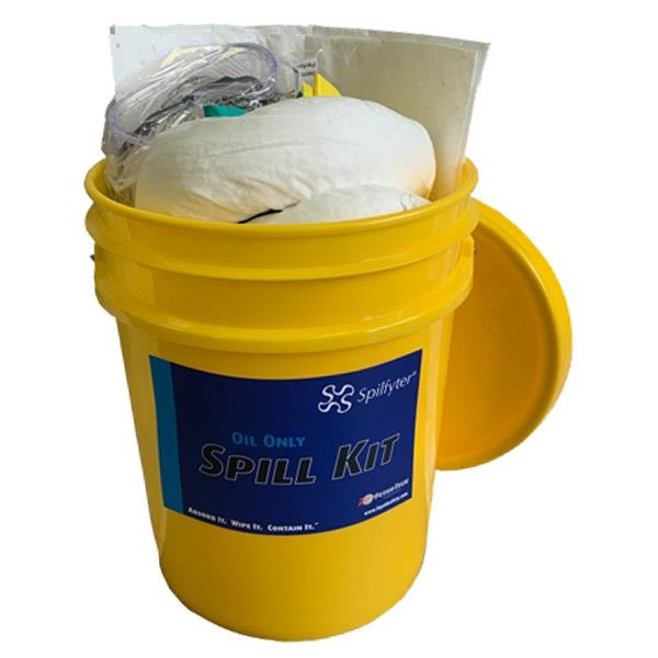 FyterTech Spilfyter Oil-Only Spill Kit – 5-Gallon Bucket for Small to Medium Oil Spills